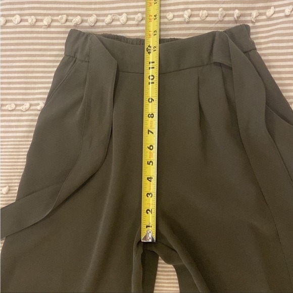 Lululemon Noir Crop Pant Navy Wide Leg High Rise Belted Tie Waist Capri Sz 4 - Picture 11 of 15